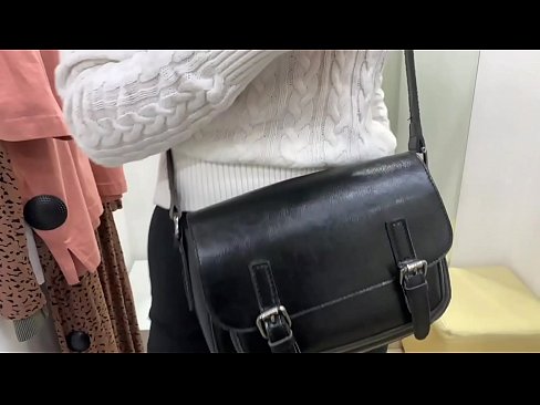 ❤️ Veřejná masturbace mladé feny FeralBerry s dildem ve fitku ️ Šukání u cs.mrvideospornogratis.ru ❌